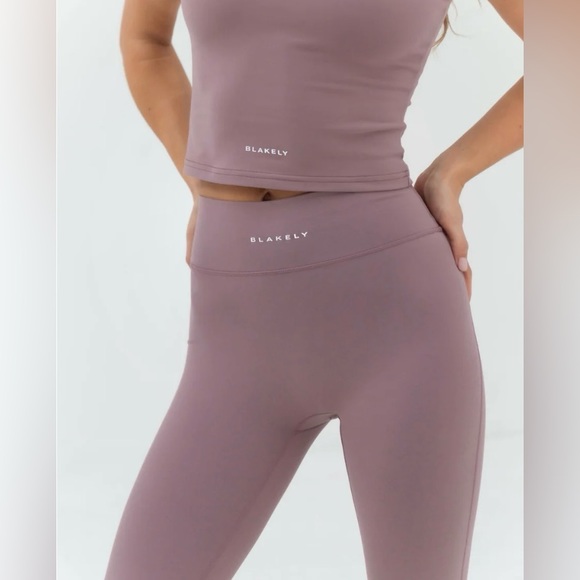 Blakely Clothing Co. Soft Leggings - Picture 2 of 4